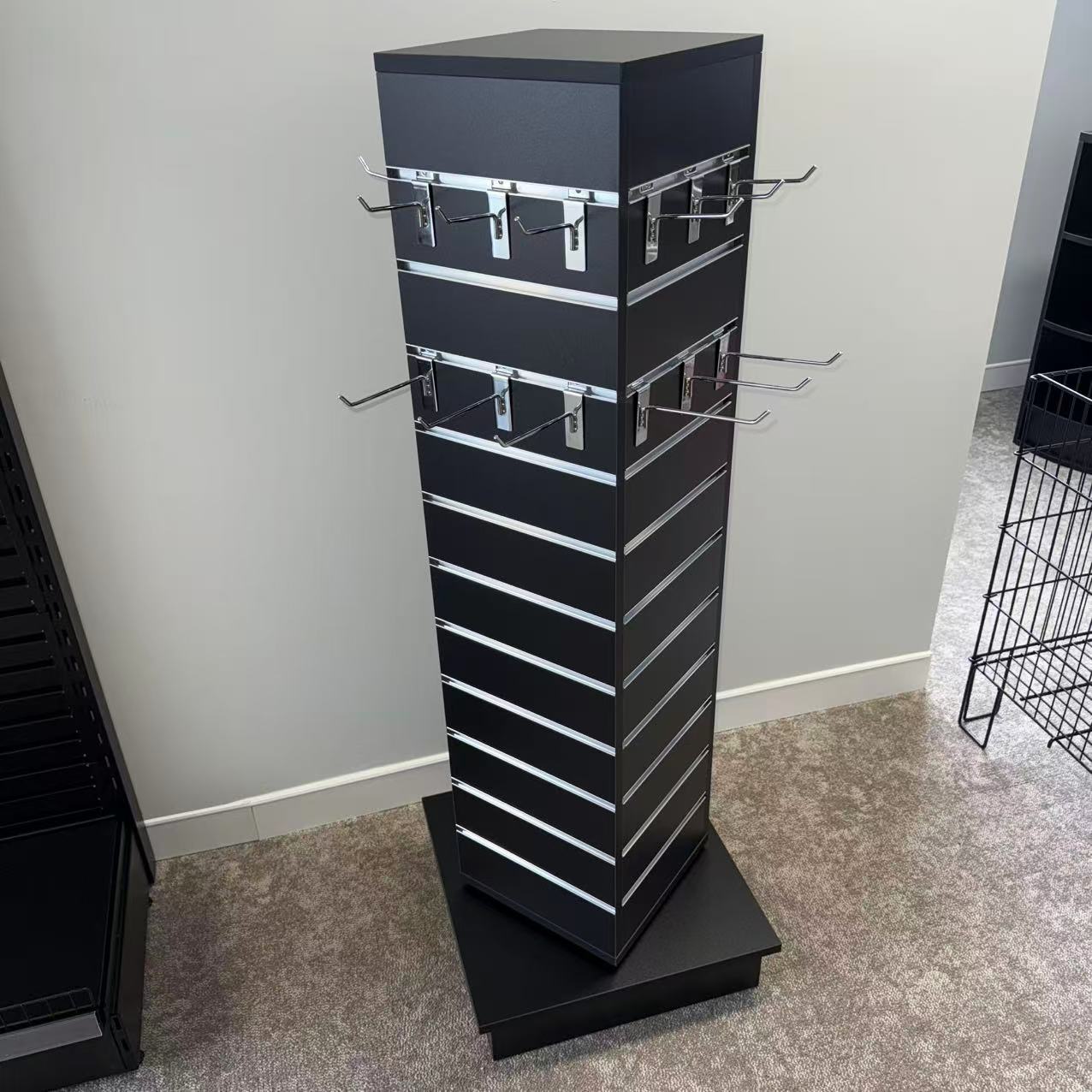 Black Slatwall Spinning Gondola