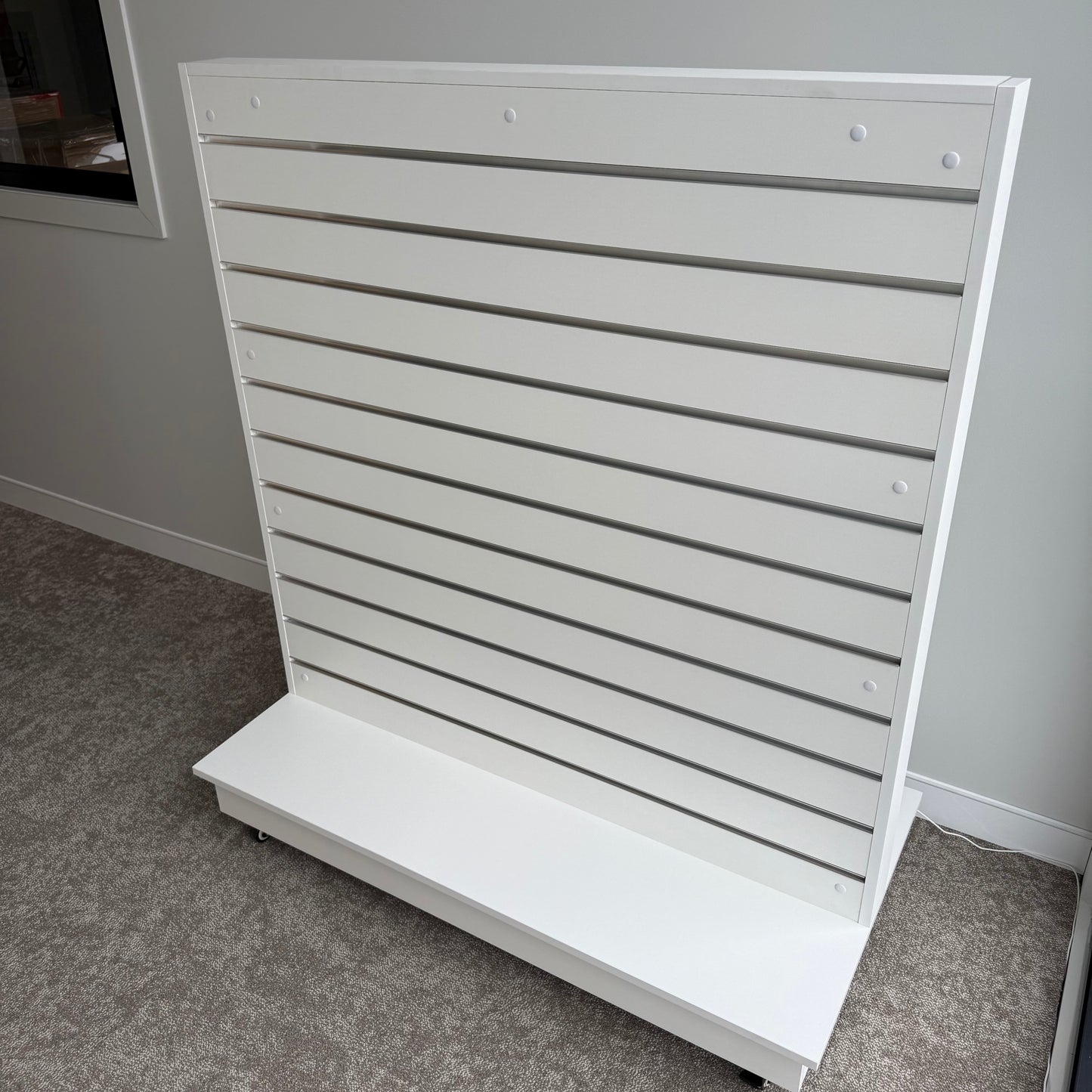 White Double Sided Centre Bay Slatwall Gondola with Wheels