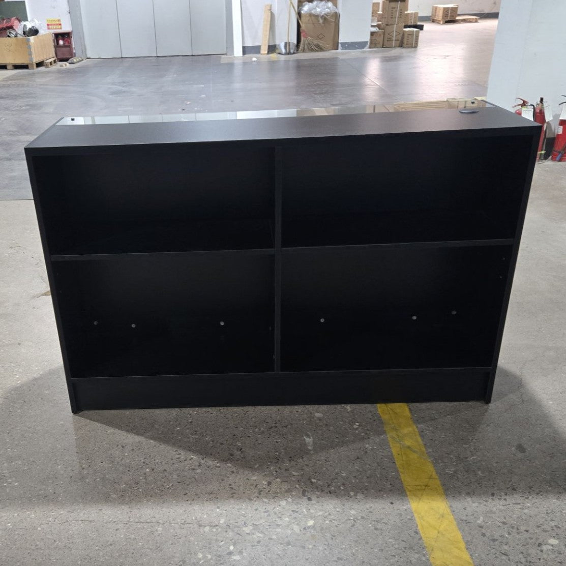 Retail Counter with Slatwall Face and Glass Top 1500mm